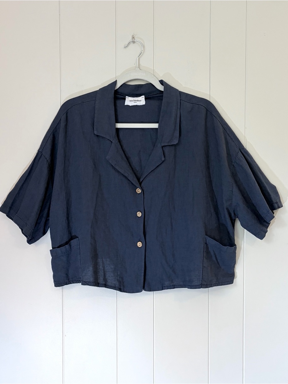 Nina Kendosa Navy Short Sleeve Cropped Wood Buttons Camp Shirt Linen Blend
